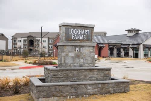 Lockhart Farms – photo 3