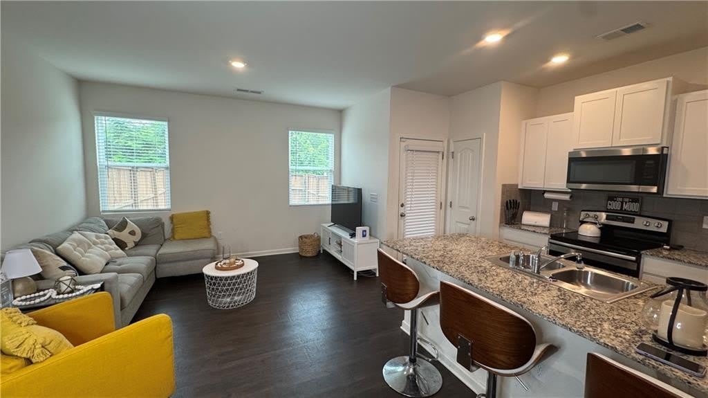 5717 Union Pointe Drive – photo 4
