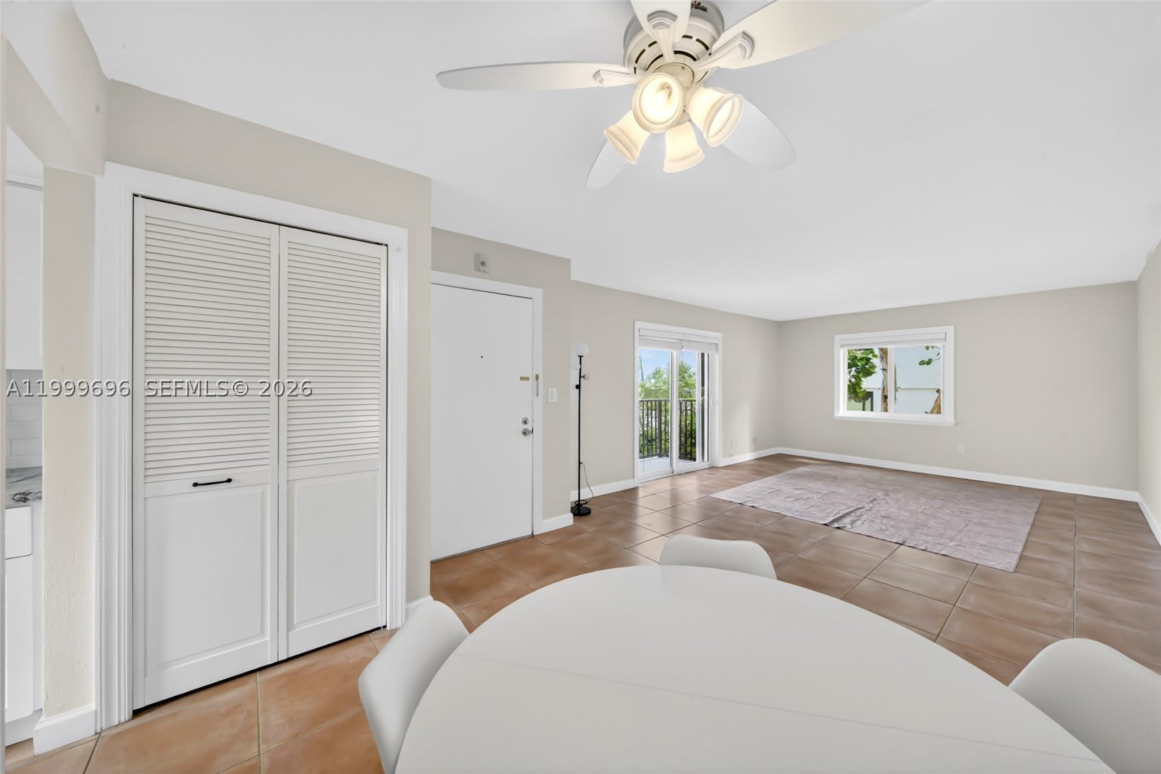 6815 Edgewater Dr – photo 5
