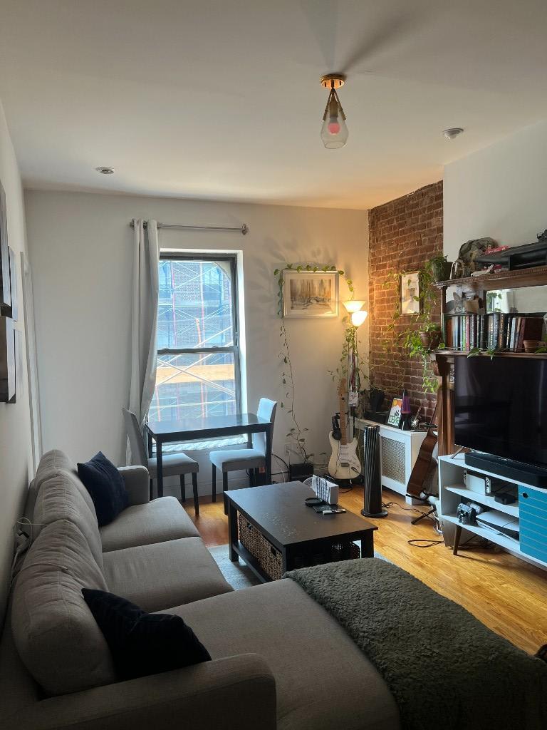 167 West 76th Street – photo 1