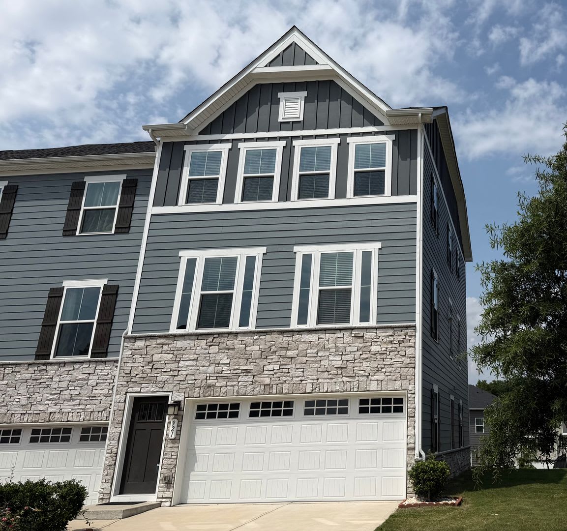 Exclusively Offered By Muse Realty Rentals Llc – photo 2
