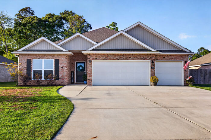 8009 Crawford Drive – photo 2