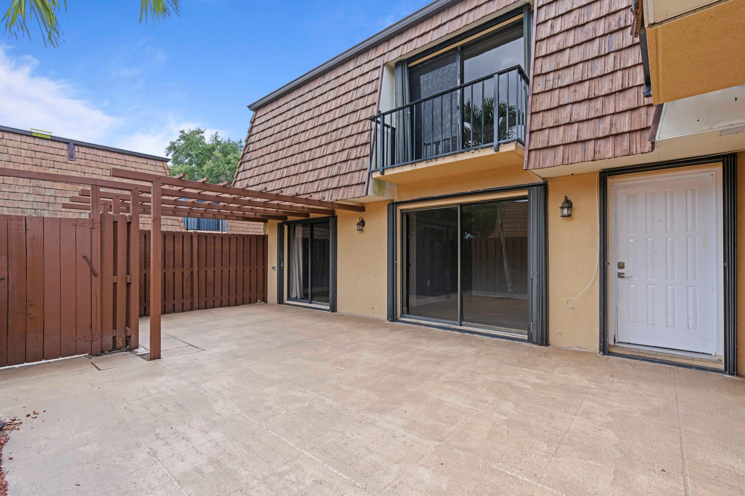 1405 14Th Lane – photo 5