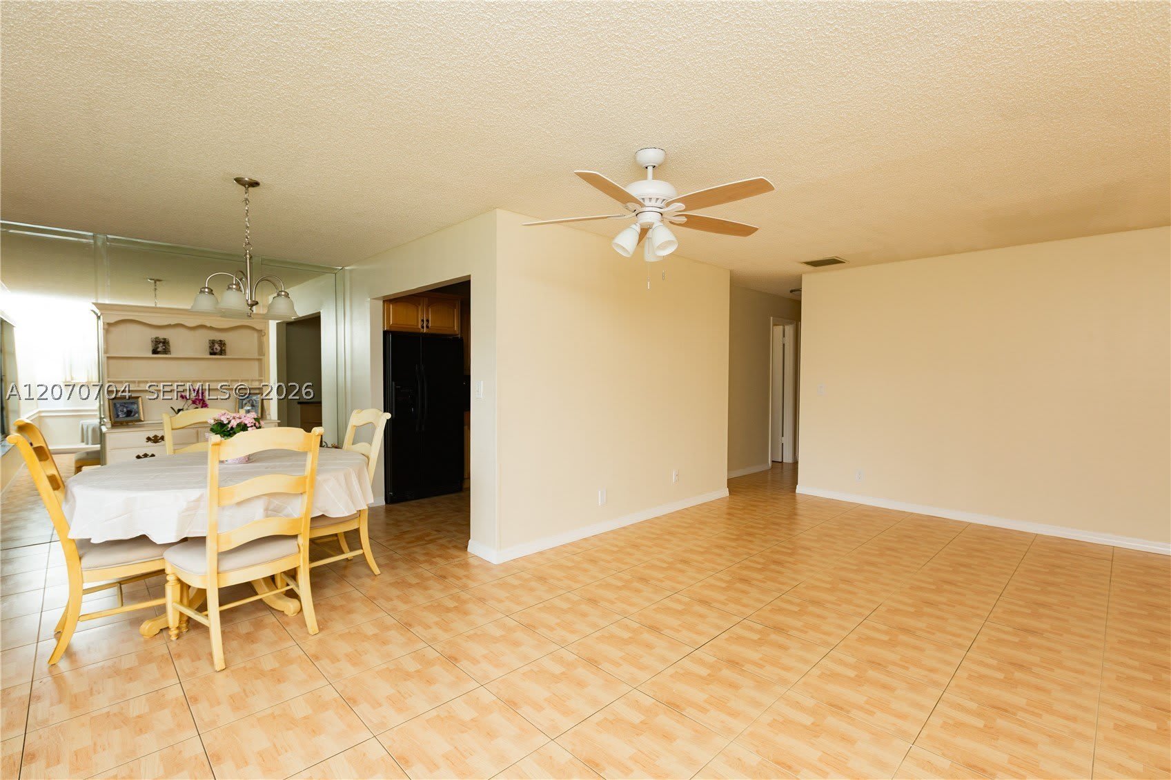 1055 Nw 83Rd Ave – photo 4