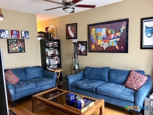 13420 Lyndhurst Street – photo 4