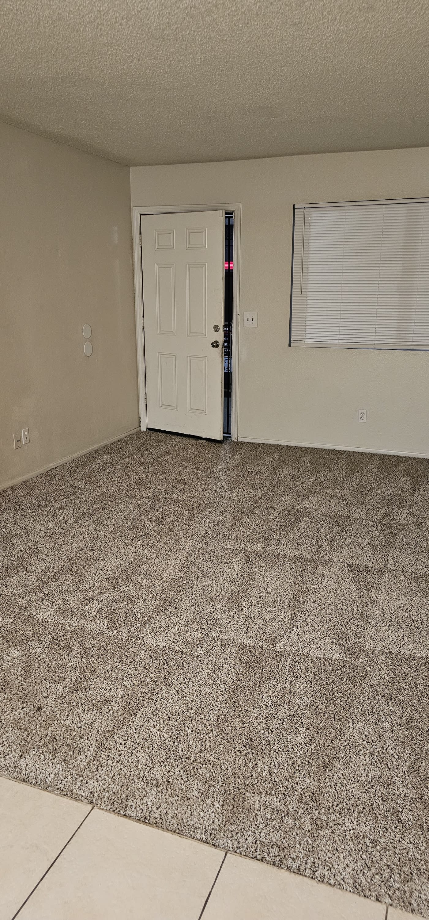 2745 N. Salem – photo 1
