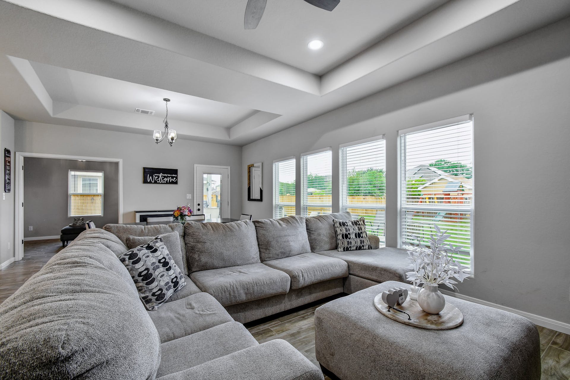 8509 Utopia Blvd – photo 5