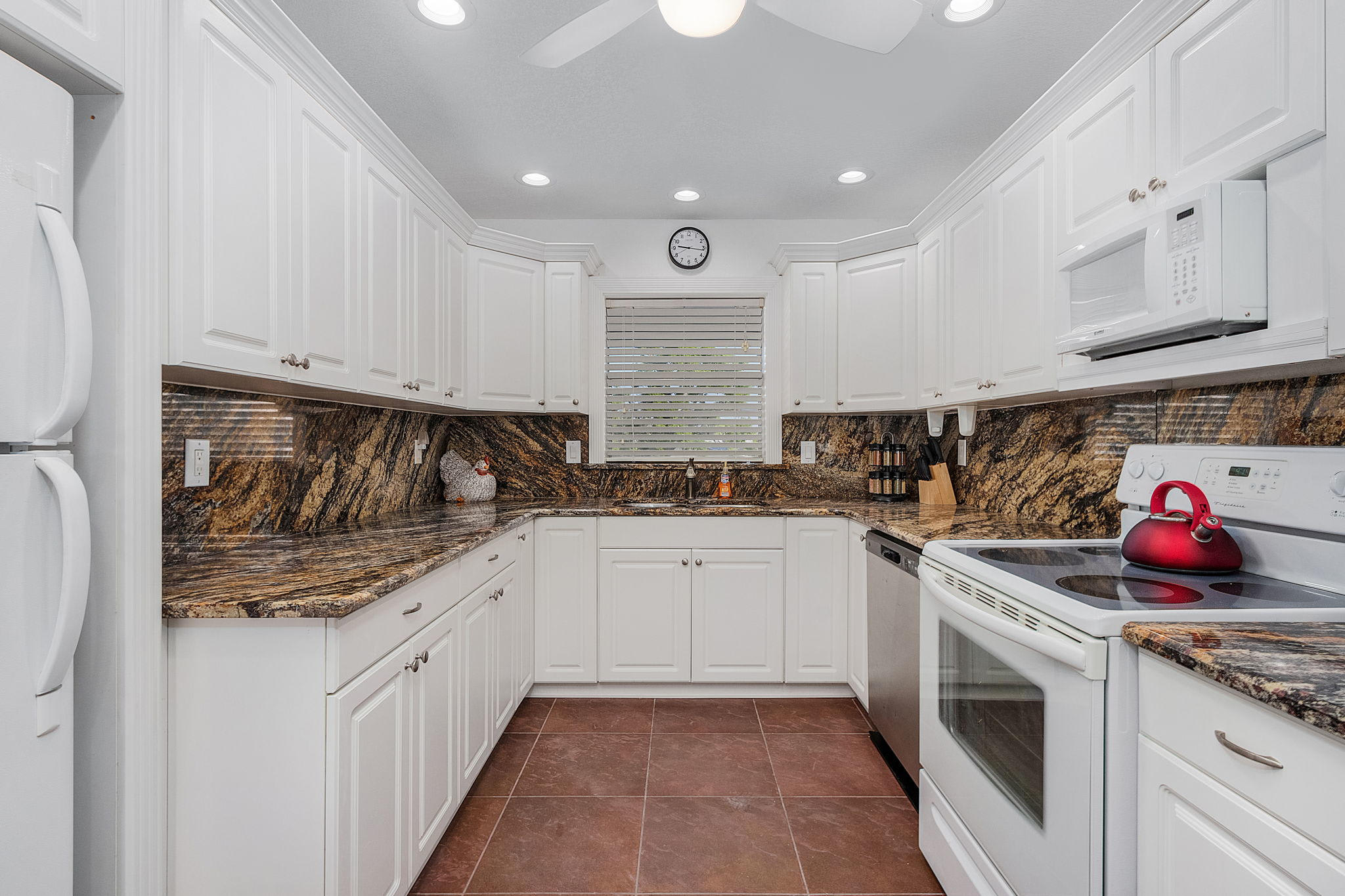 1120 Southeast 46th Street – photo 3