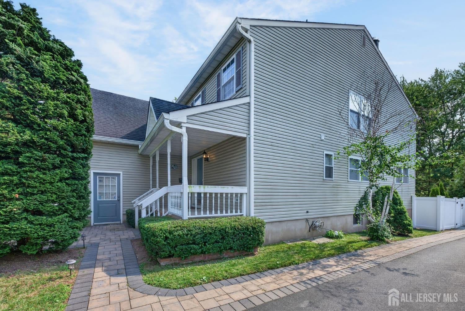 408 Prospect Avenue – photo 2