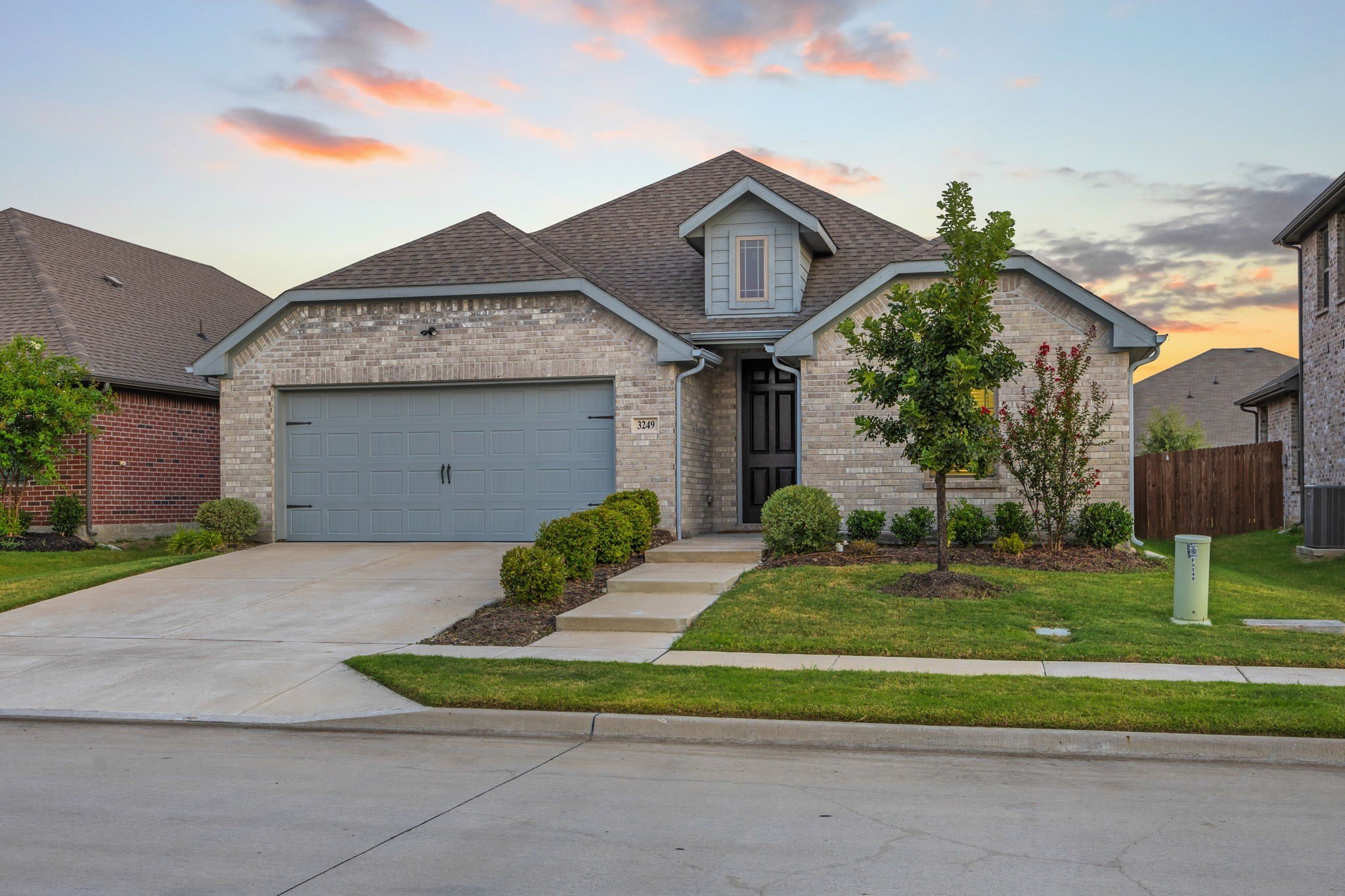 3249 Glorioso Drive – photo 2