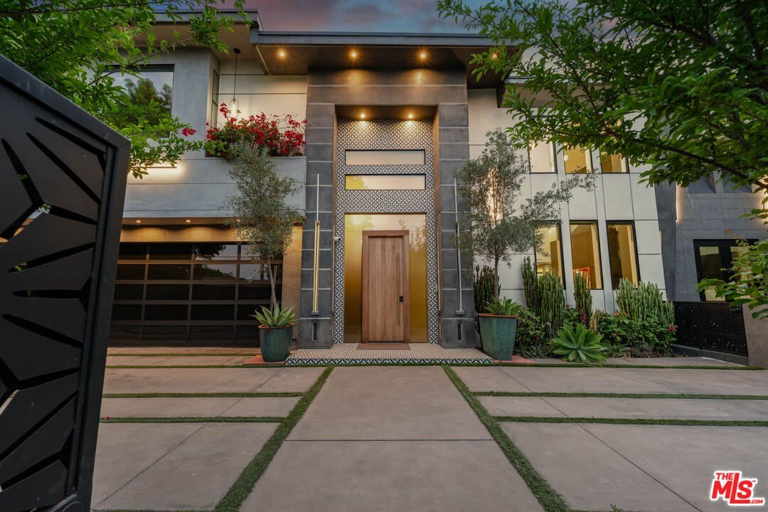5415 Amestoy Ave – photo 5