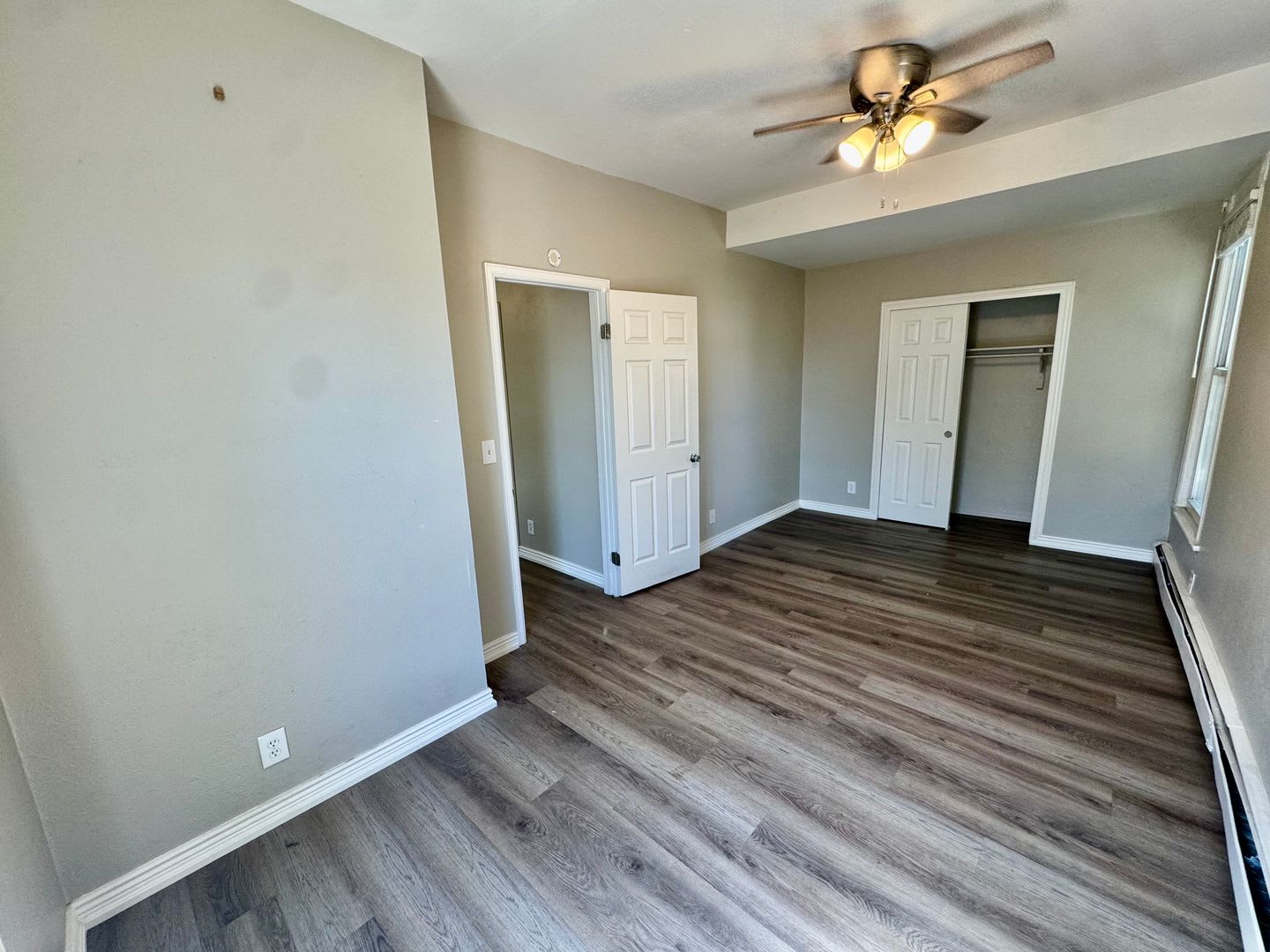 32nd Ave – photo 2