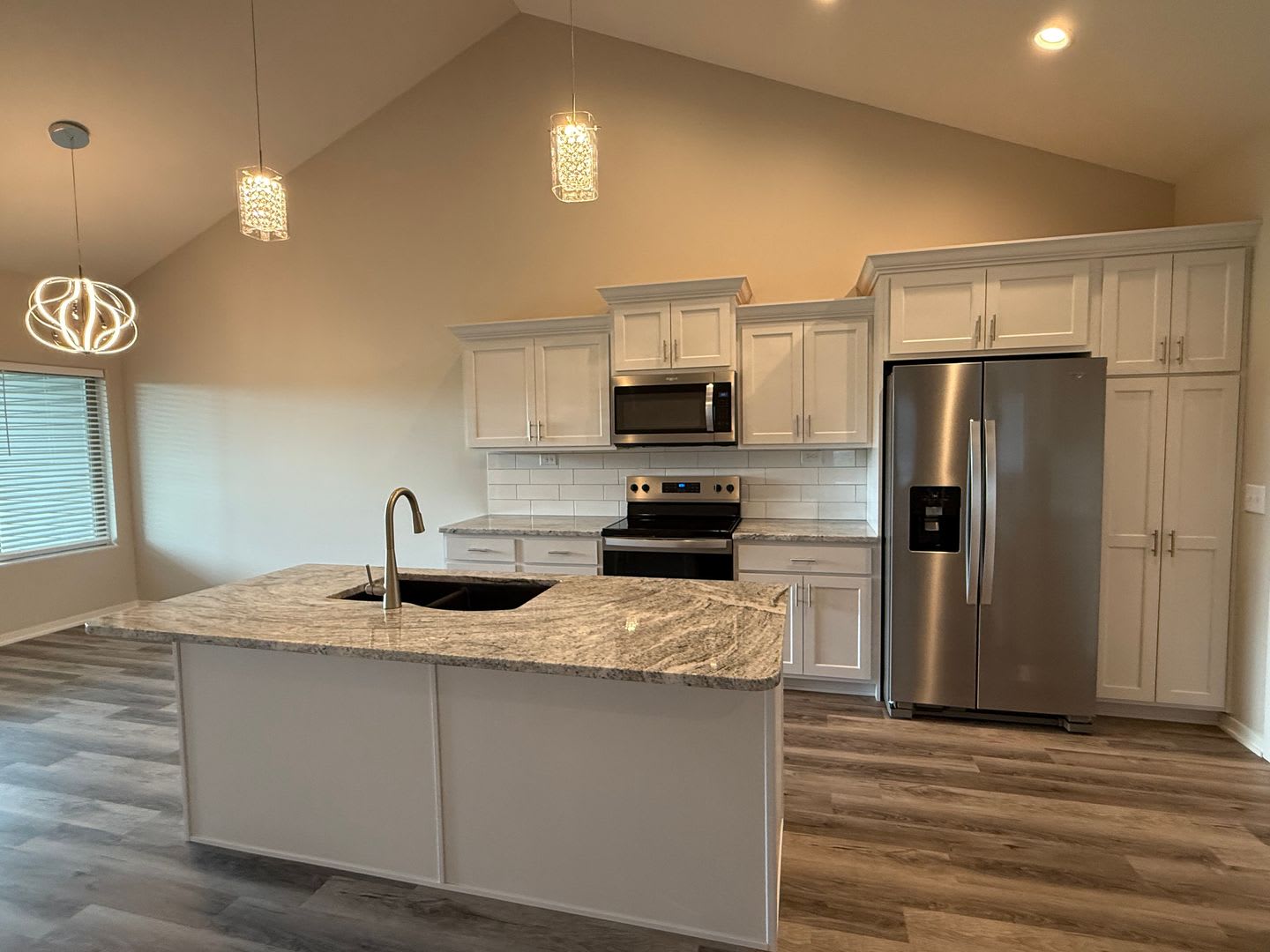 Brand New 3 bedroom/3 bathroom ranch townhome in Waverly – photo 2