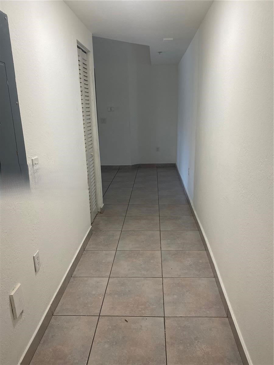17455 Northwest 75th Place – photo 2