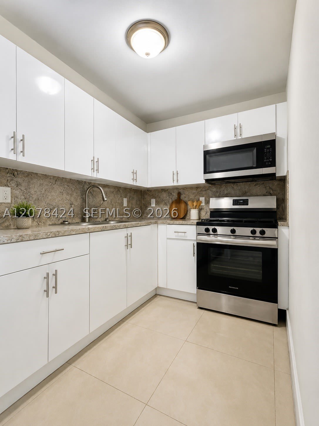 7537 NW 3rd Ave – photo 5