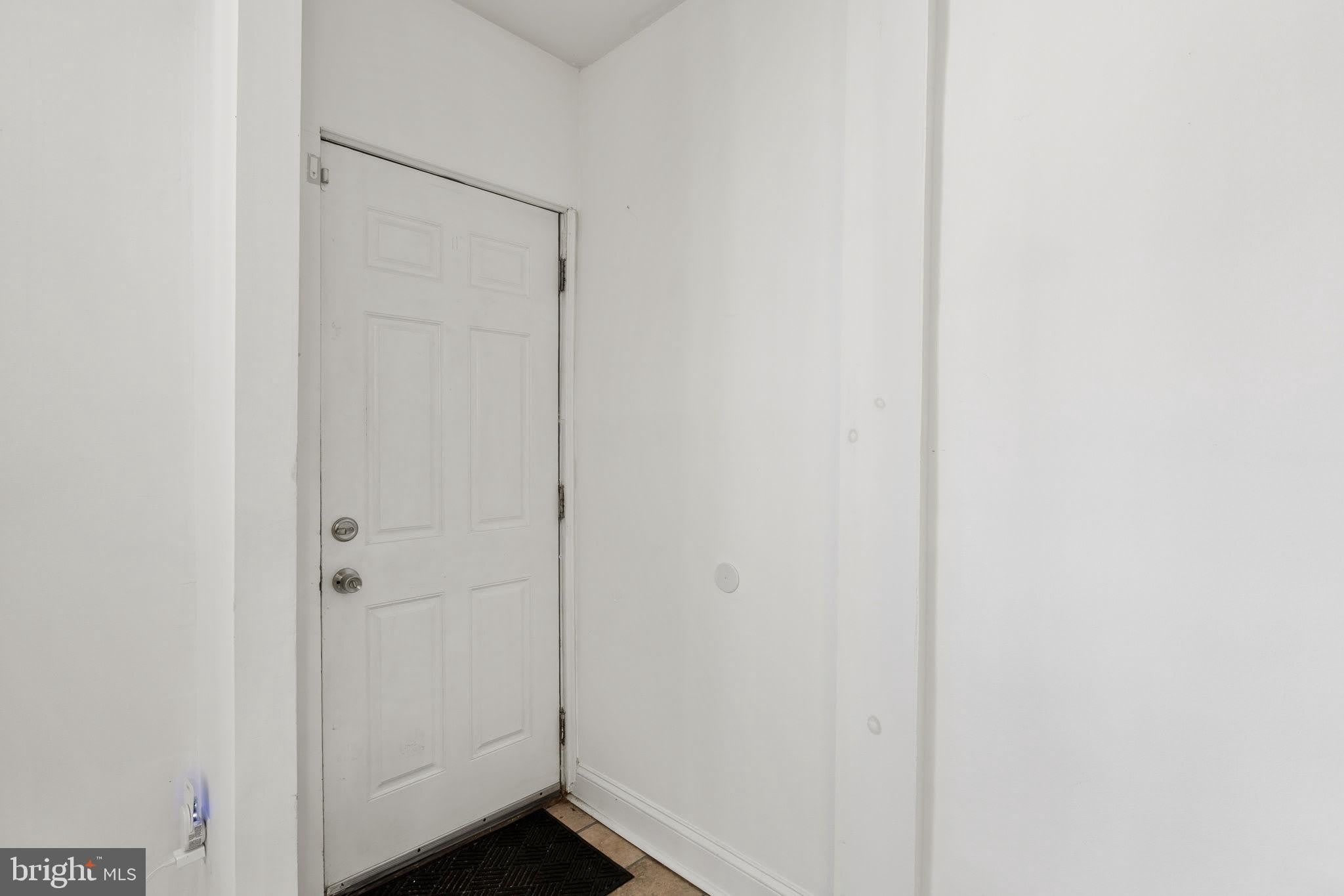 2426 E Indiana Avenue – photo 5