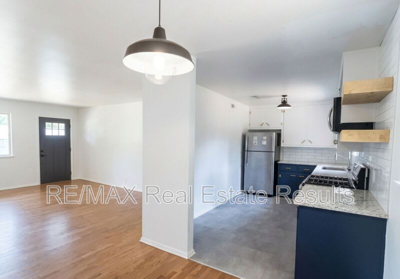 113 N Nolan Ave – photo 5