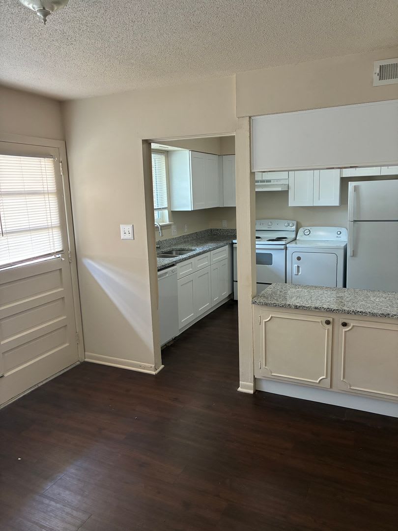 2359 Champion Ct ~ 3 Bedroom / 2.5 Bathroom ~ Close NCSU Campus – photo 4