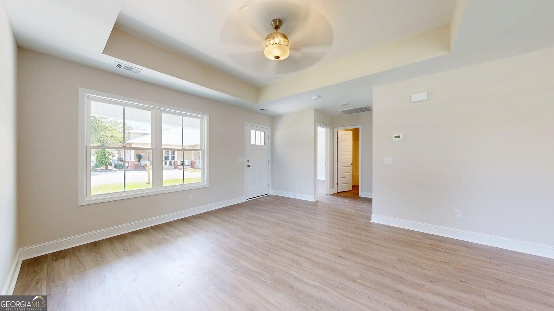 2 N Roundtree Street – photo 5