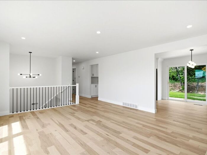 3483 South 100 West – photo 5