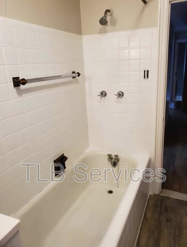 1310 Pittston Avenue – photo 3