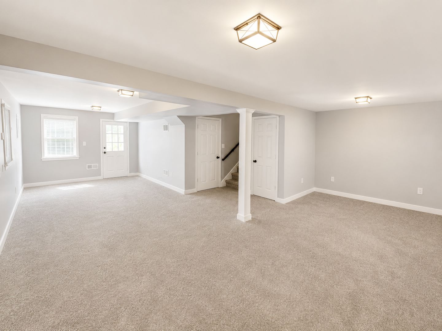 East End Corner Lot Three Bedroom – photo 4