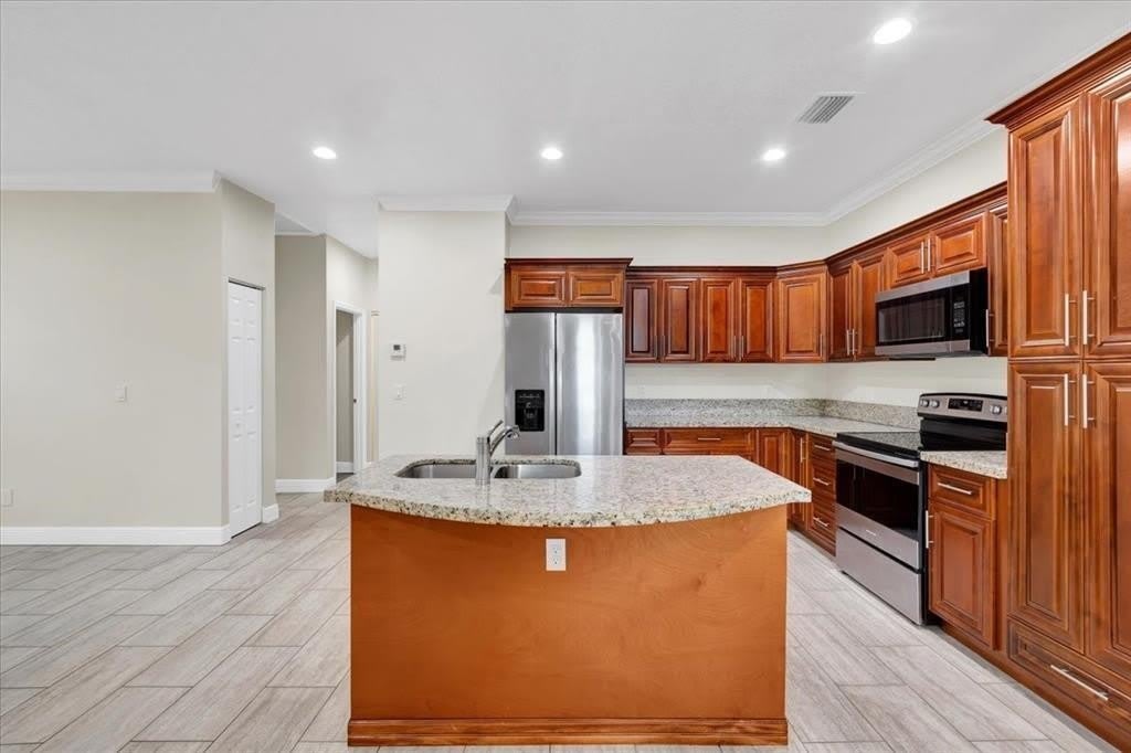306 N 18th Court – photo 4