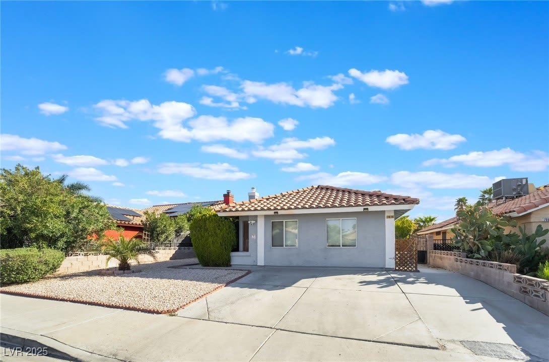 7076 Gunslinger Street – photo 2