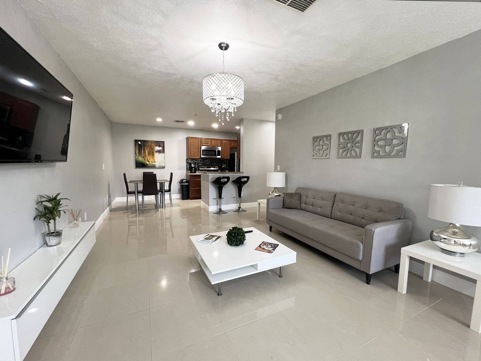 4324 South Kirkman Road – photo 2