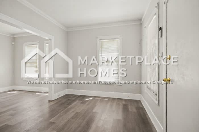 15560 LaSalle Blvd – photo 3