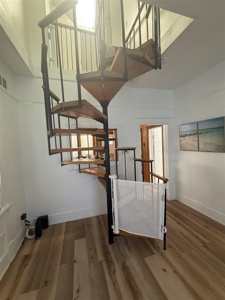603 State Street – photo 4