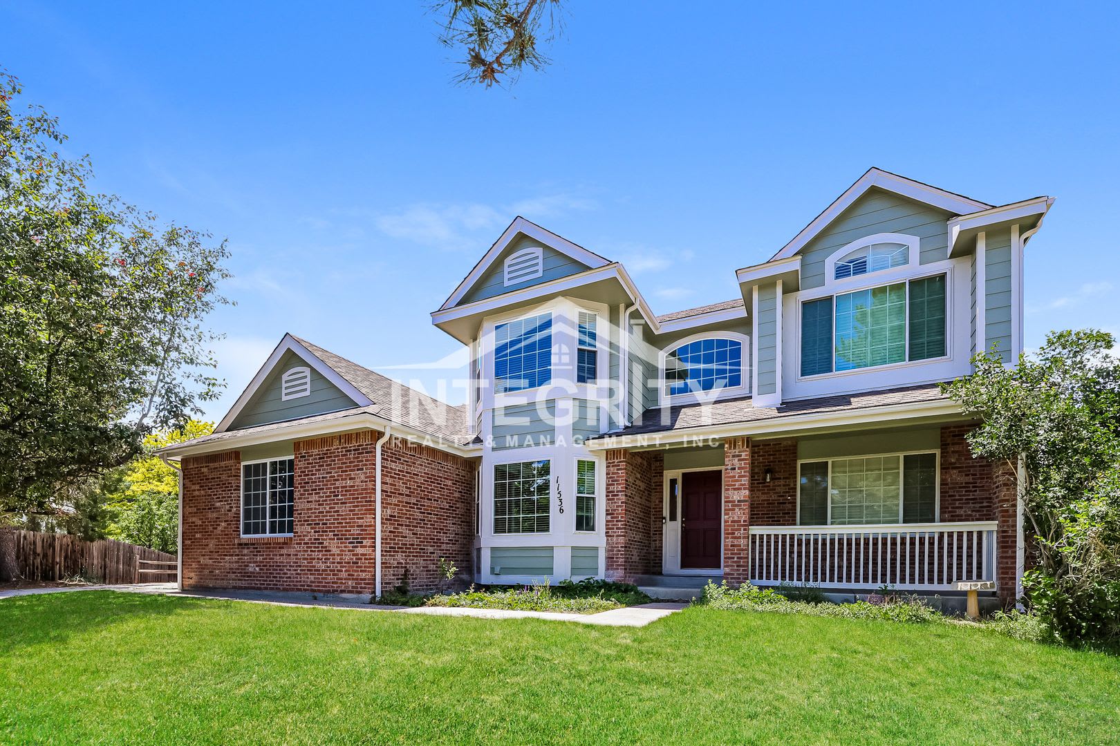 A must-see 5 Bed / 4 Bath home in Parker with stunning mountain views! – photo 2