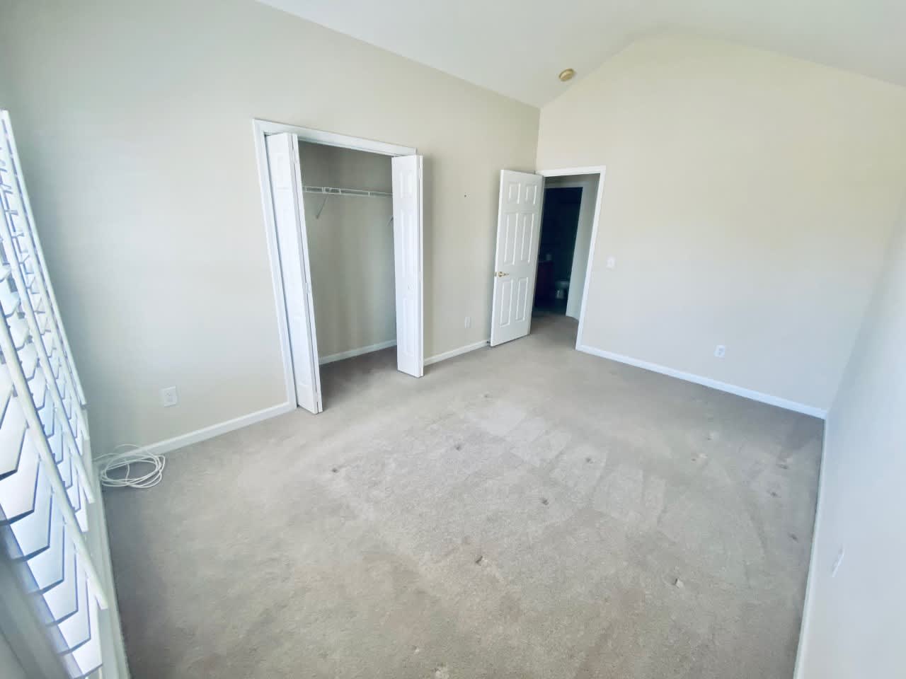 322 Whitchurch St – photo 3