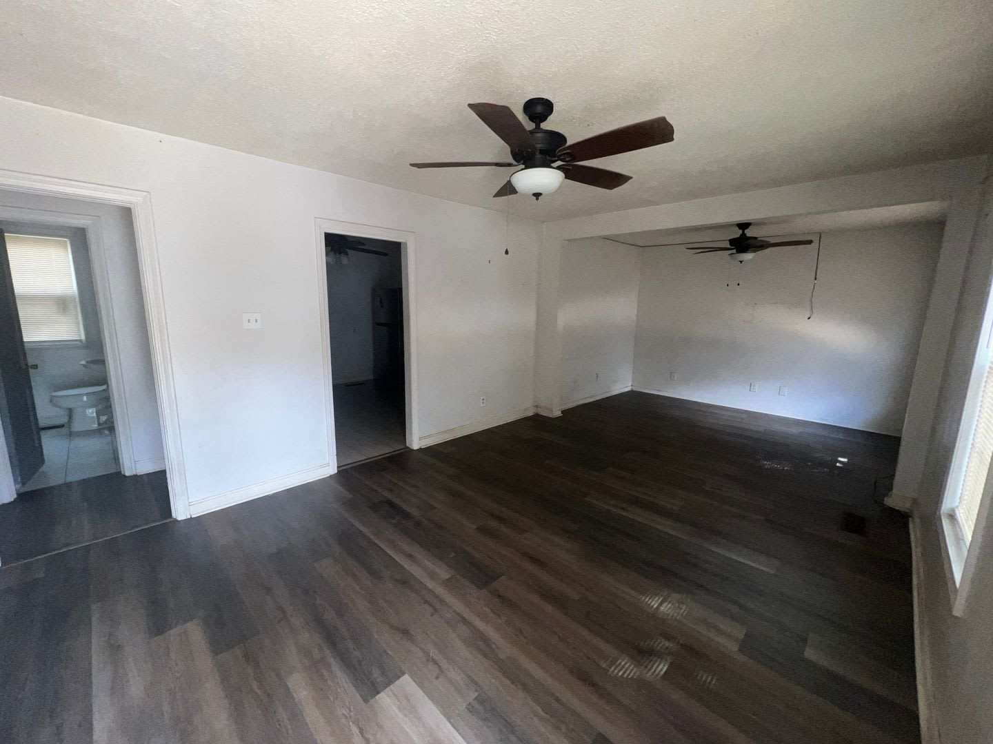 2 bedroom 1 bathroom home – photo 2