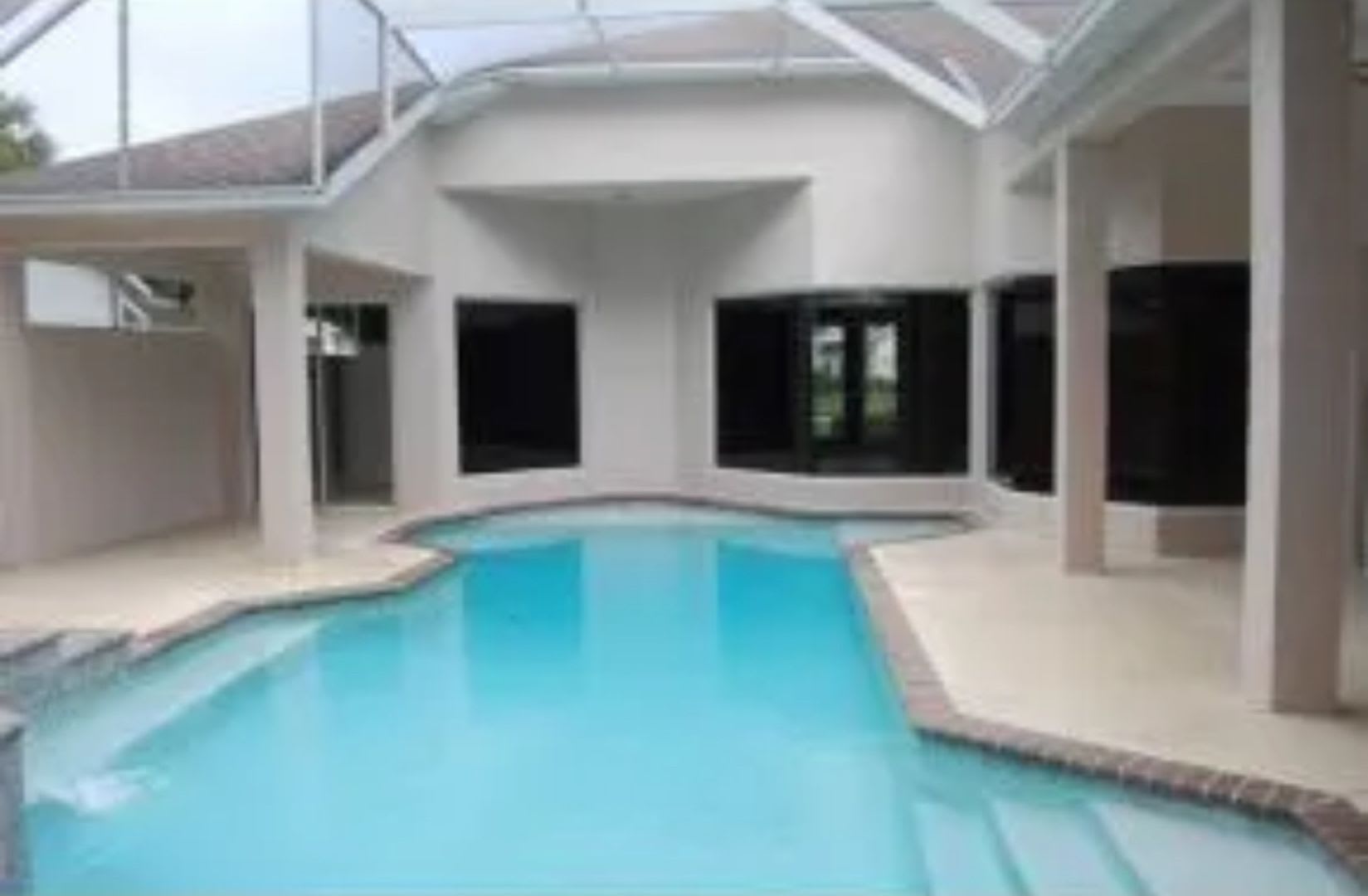 Spacious Renovated 3BR Home with Bonus Living Space in Desirable NE Ocala – photo 4