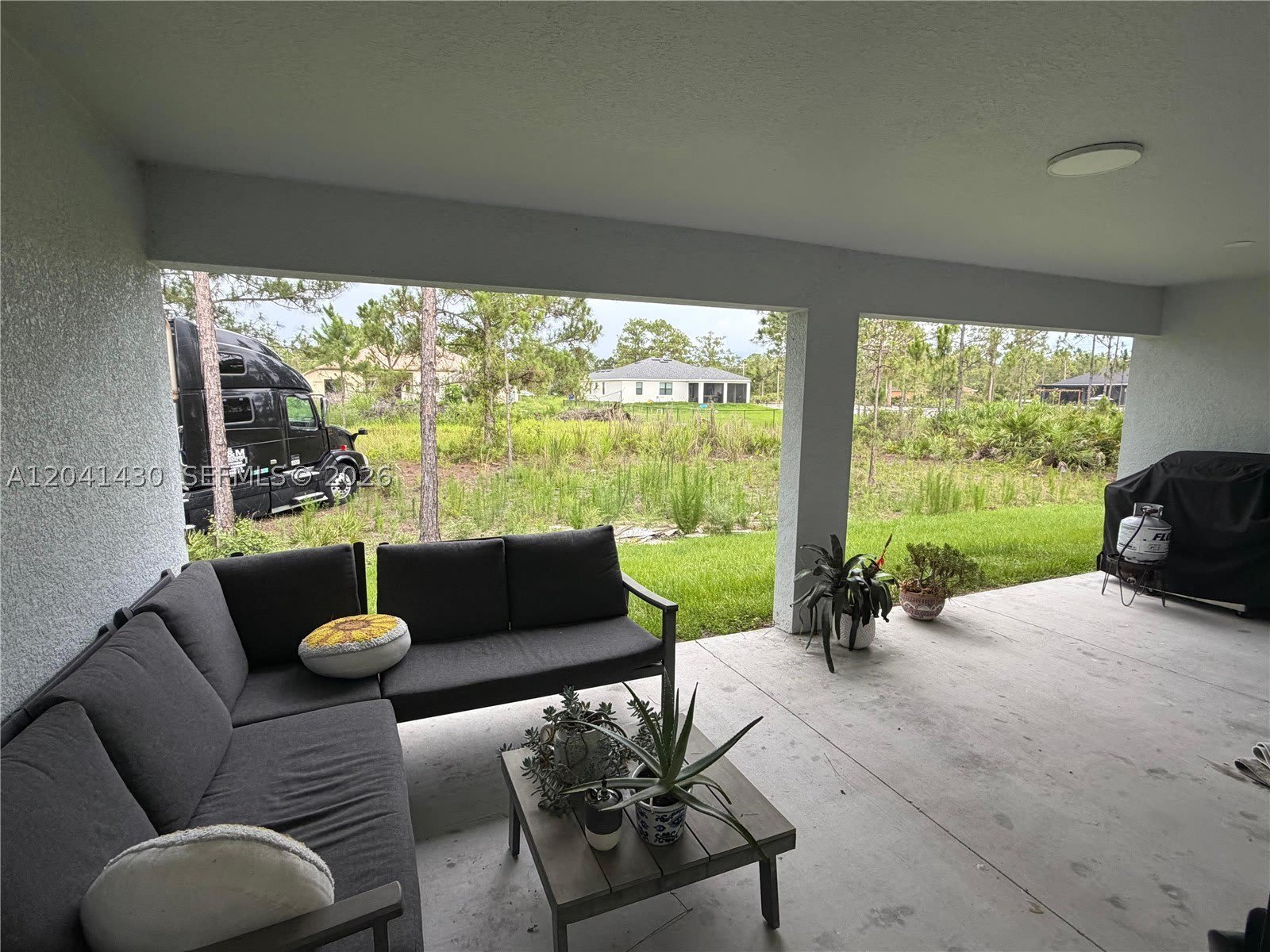 1006 Rush Ave – photo 5