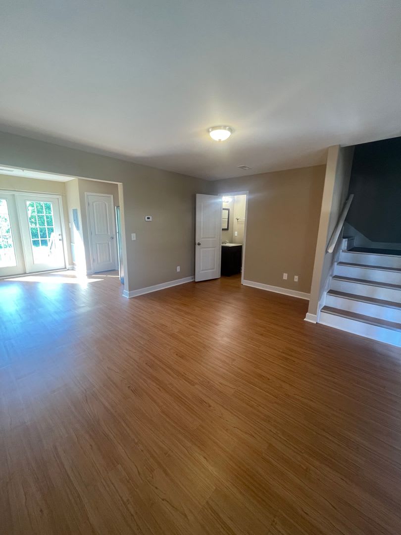 Modern Town Home on Beals Chapel – photo 4