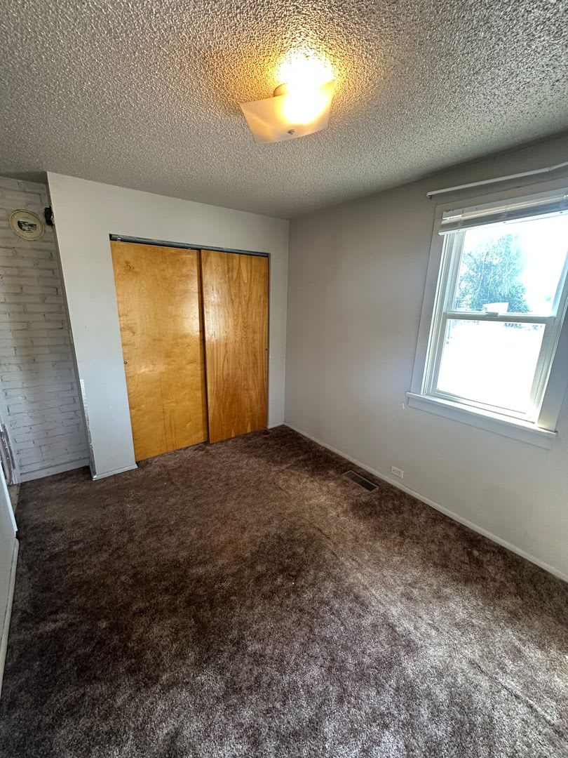 2356 Dixon – photo 4
