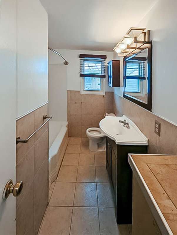 6020 Buffalo Ave., Apt #4 – photo 4