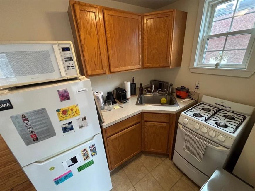 41 South Russell St. – photo 2