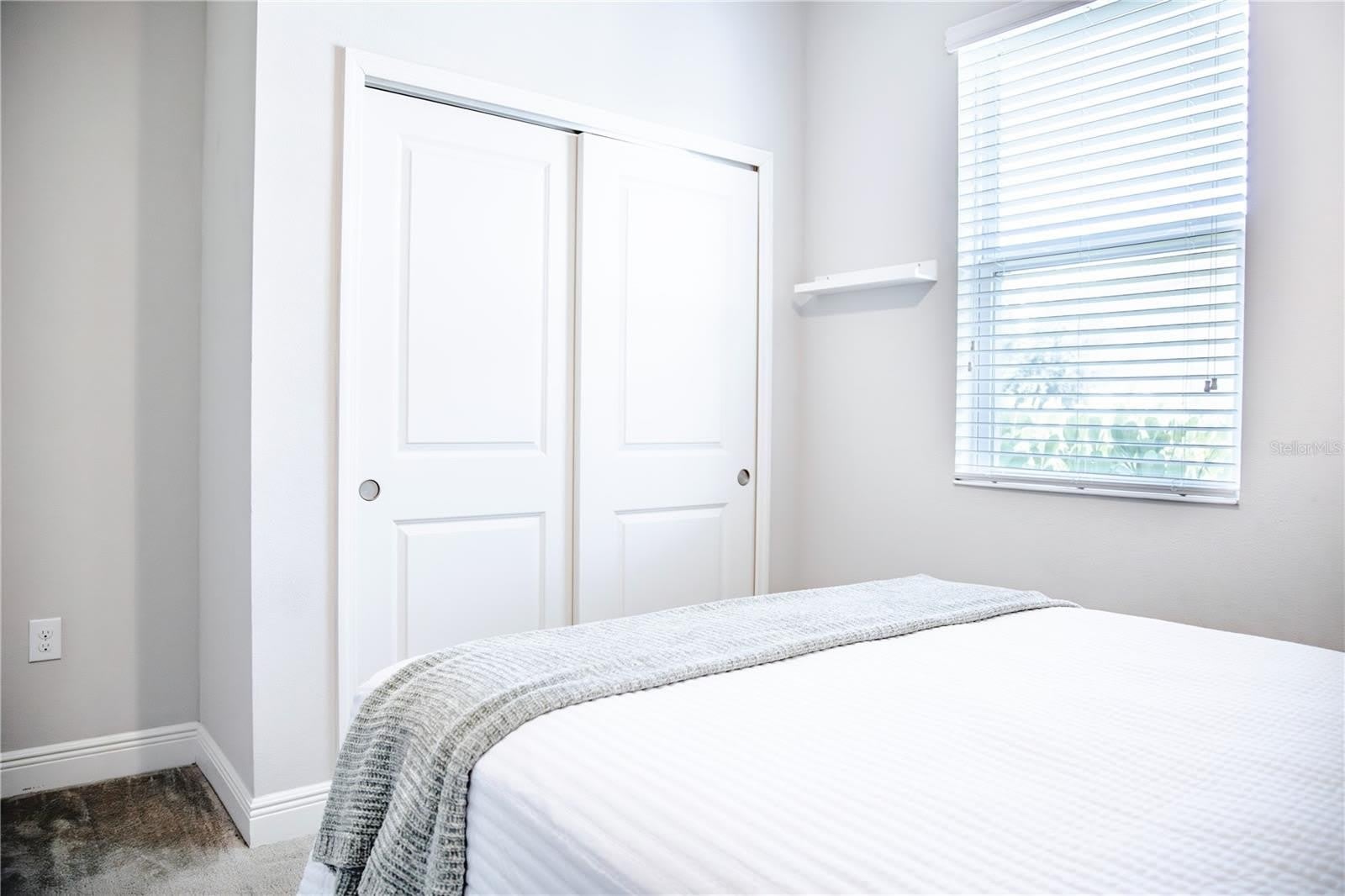 10452 LAGUNA PLAINS Drive – photo 4