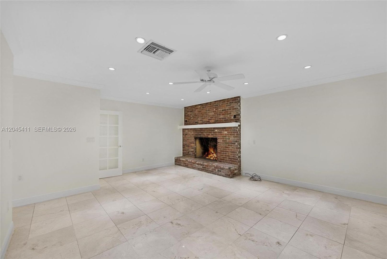 1246 Algardi Avenue Coral Gables Fl 33146 1108 – photo 5