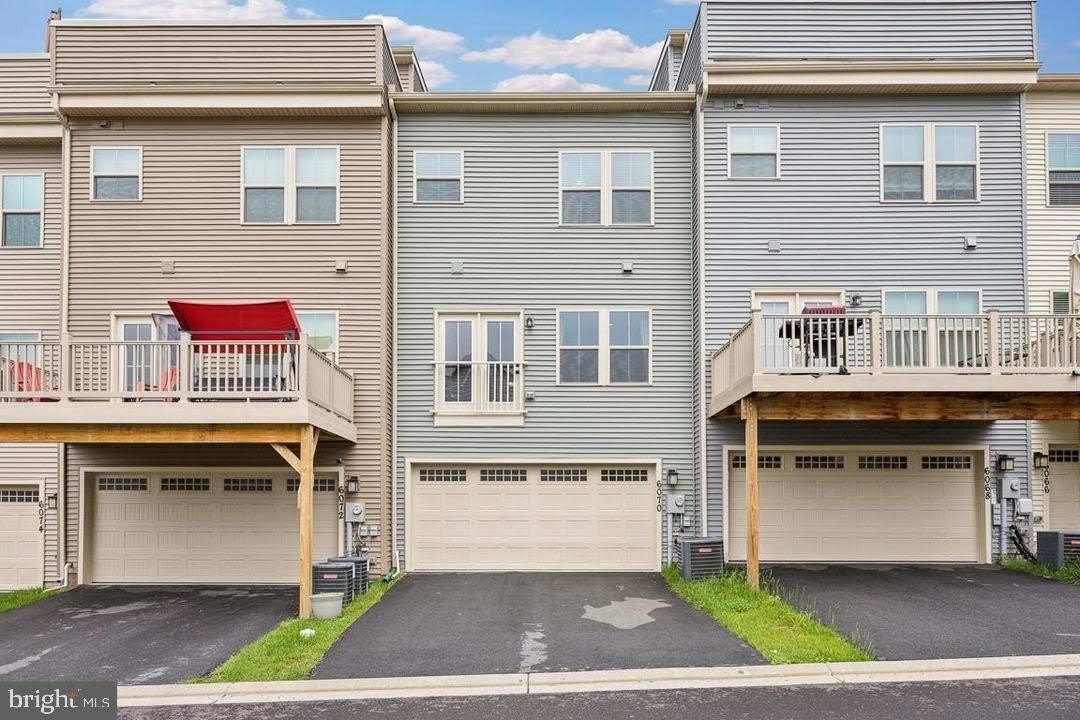 6070 Fallfish Court – photo 2