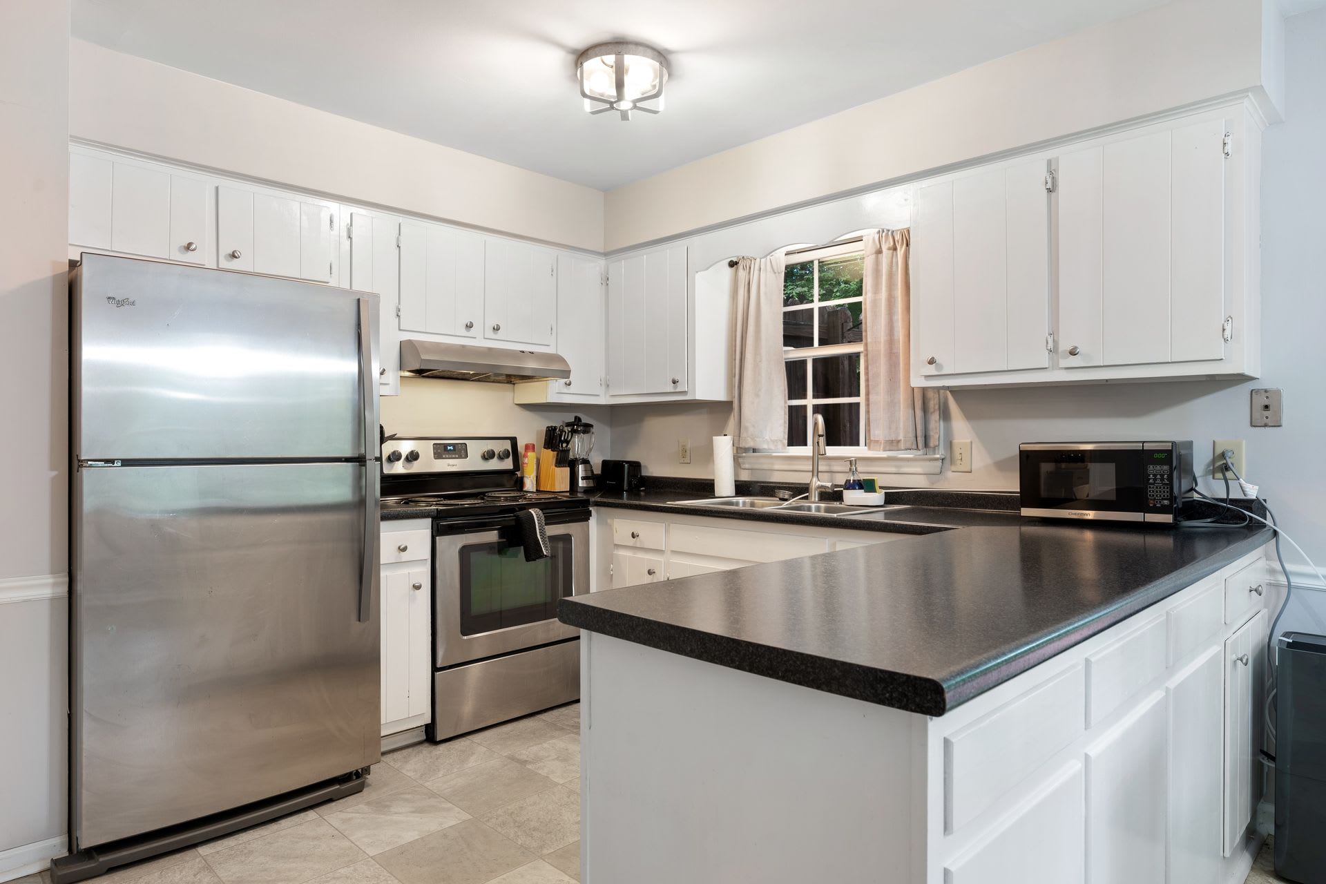 2be / 2.5ba Duplex Unit B – photo 5