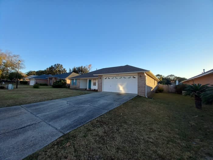 6787 Rickwood Drive – photo 2