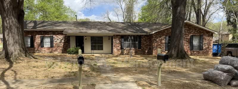 4352 Ann Arbor Ln – photo 2