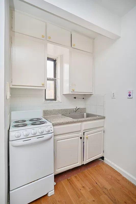100 Lexington Avenue – photo 3