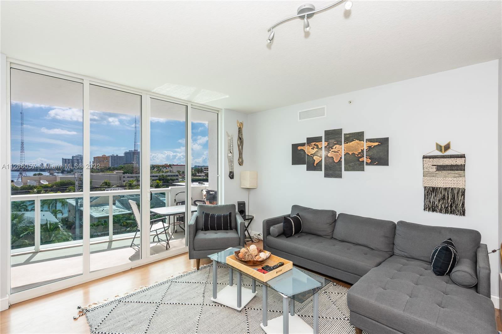 7910 HARBOR ISLAND DR 701 – photo 4