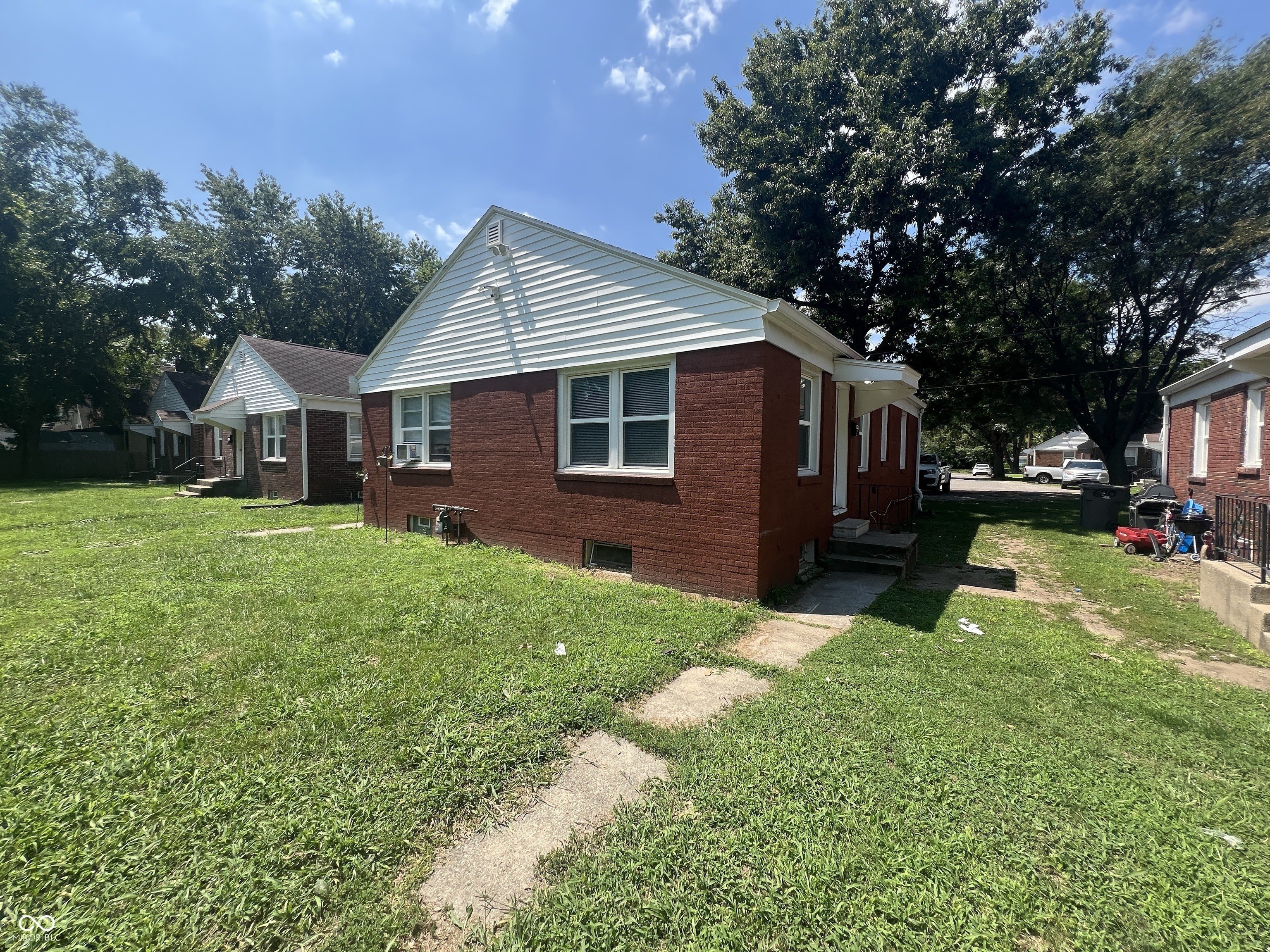 614 Moreland Avenue – photo 2