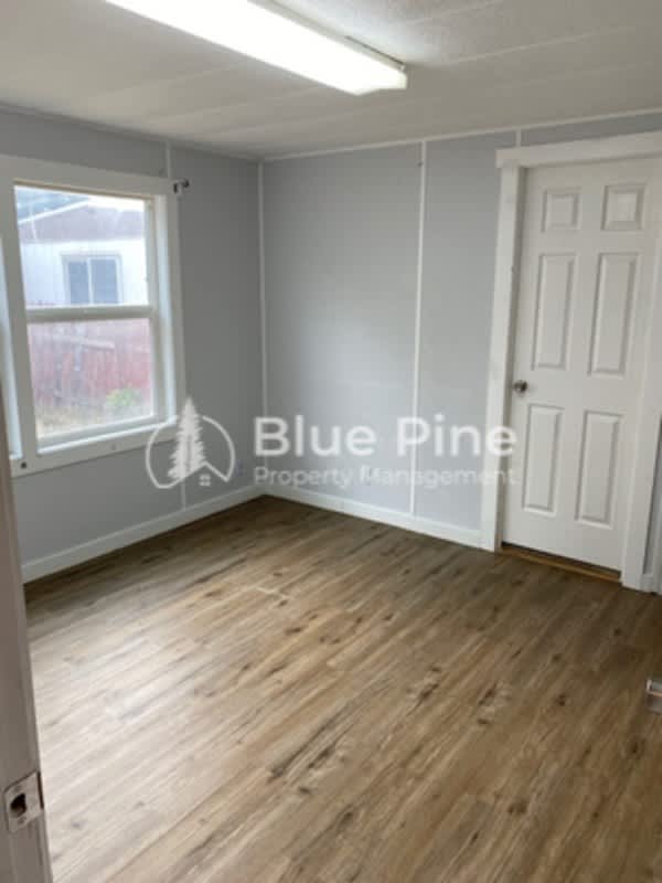 925 Wilson Avenue – photo 3
